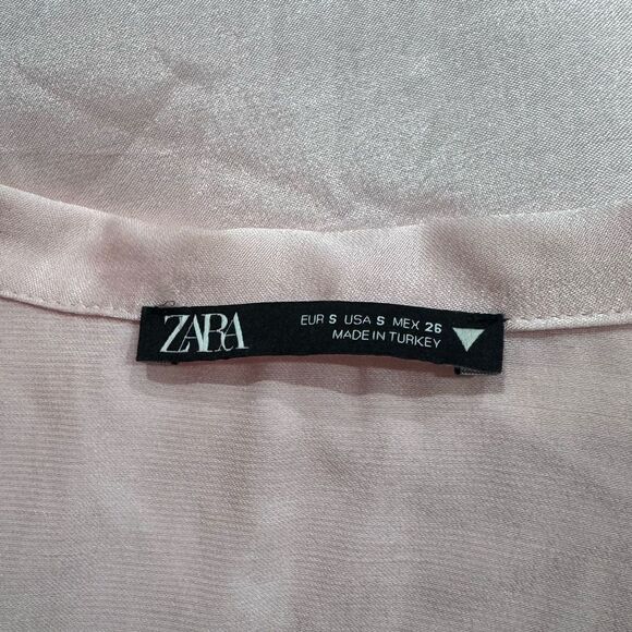 Zara Pink Satin Effect Crop Top Button Up Blouse Women’s Small - Picture 4 of 4